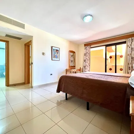 Estudio Junto Al Mar, Piscina,wifi Y Vista,tenerife Sur