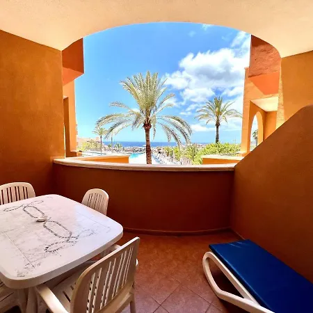 Estudio Junto Al Mar, Piscina,wifi Y Vista,tenerife Sur *