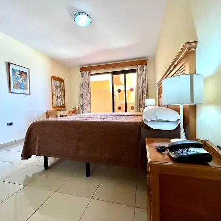 Estudio Junto Al Mar, Piscina,wifi Y Vista,tenerife Sur Daire